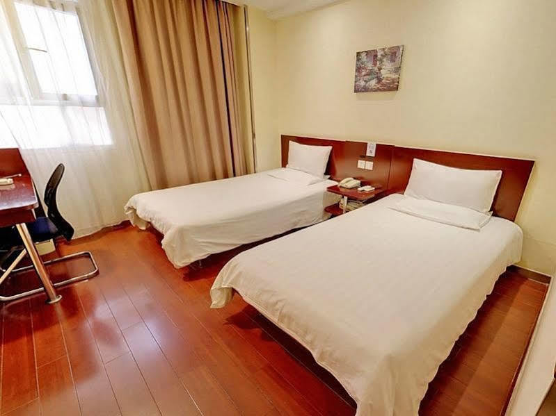 Hanting Hotel Shanghai Hongkou Football Stadium Exterior foto