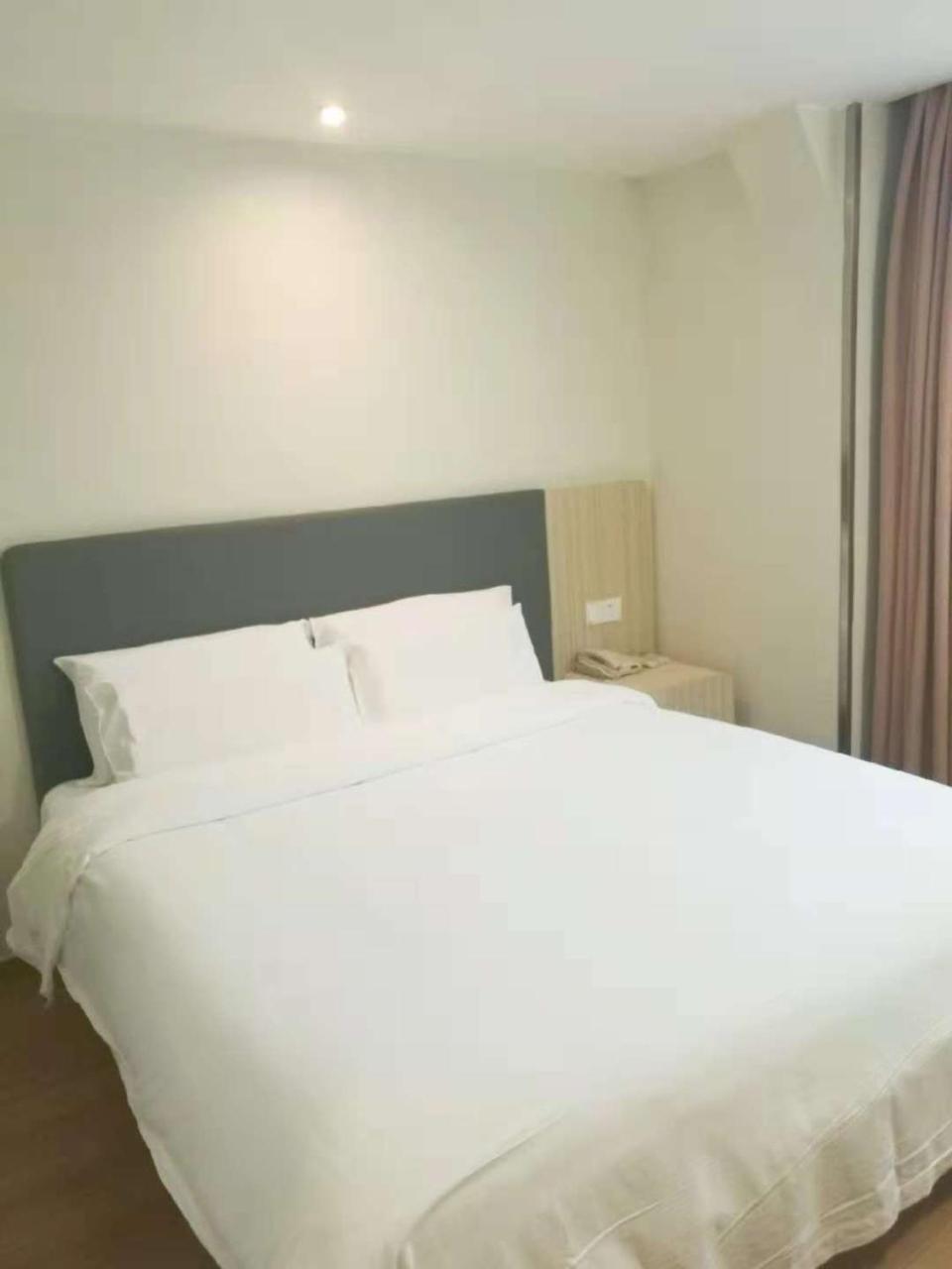Hanting Hotel Shanghai Hongkou Football Stadium Exterior foto